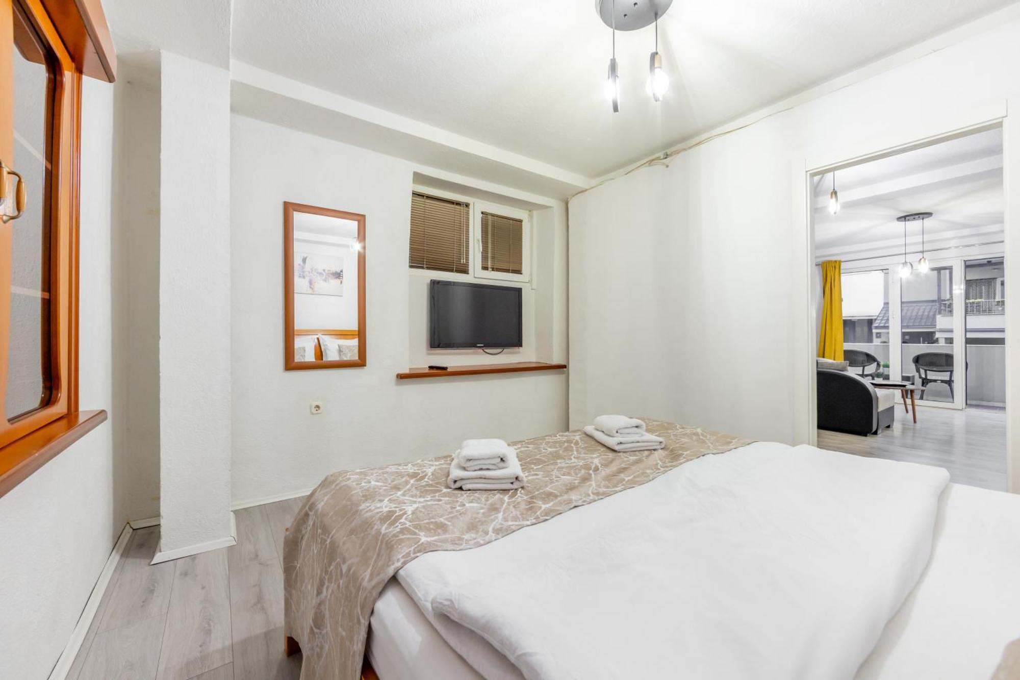 Apartments Lido Ohrid Esterno foto